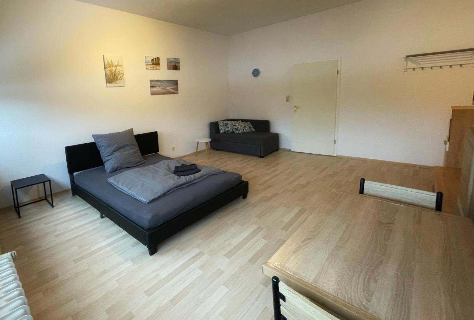 Schoene Ferienzimmer In Wilhelmshaven Bagian luar foto